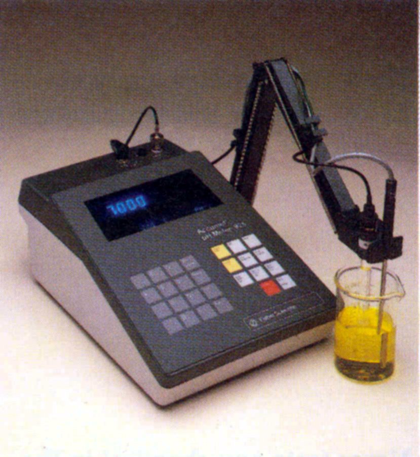 جهاز قياس الرقم الهيدروجيني pH meter